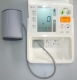 写真：自動血圧計