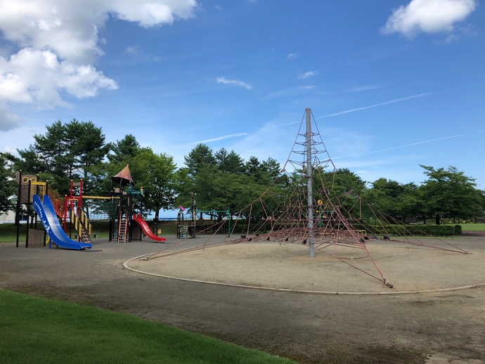 写真 :雄物川中央公園