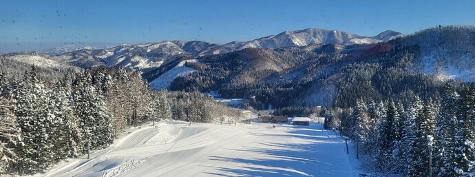 天下森スキー場(山頂より)