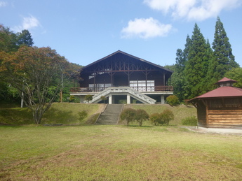 写真：やまばと山荘全景