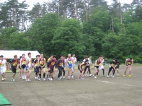 写真：第41回雄物川駅伝競走大会のスタート