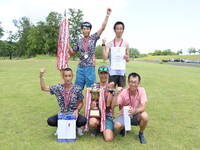 第53回雄物川駅伝競走大会優勝チームの写真