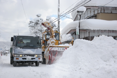 写真：除雪作業の様子