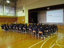 雄物川高校での栄養講話の様子