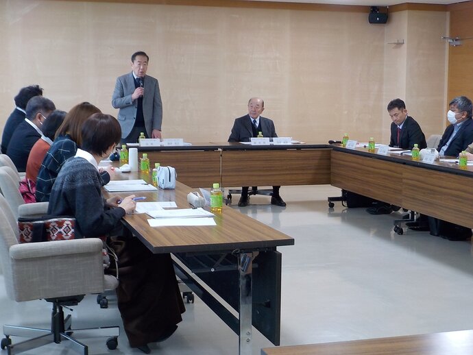 写真:横手市子ども・子育て会議の様子