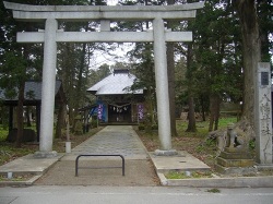 写真：沼館八幡神社の鳥居