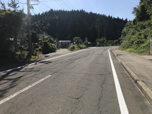 写真：国道107号入り口（雄物川側）