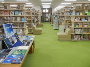 写真：増田図書館閲覧室