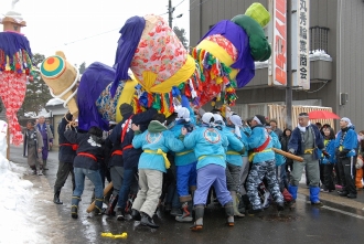 写真:金澤八幡宮ぼんでん