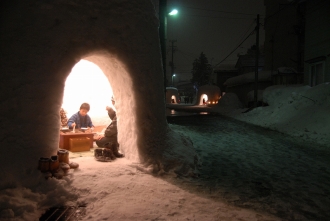 写真：二葉町かまくら通り会場