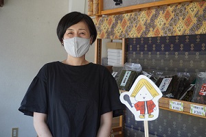 写真　小松冨之助商店　小松さん