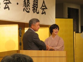 新旧会長の写真