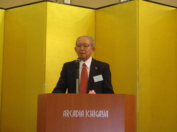 東京かまくら会手塚慶一会長あいさつ写真