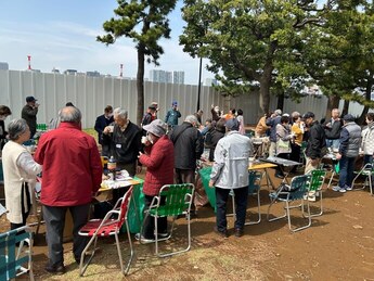 東京平鹿町会バーベキューとお花見の集い写真2