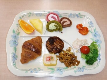 バイキング給食