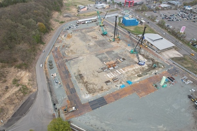 横手体育館建設状況