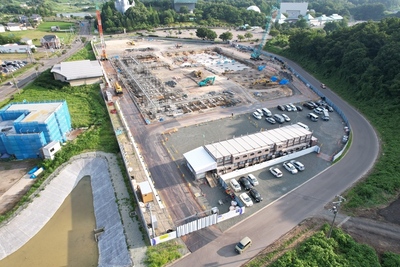 横手体育館建設状況