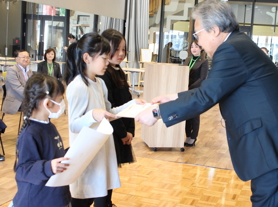 第2回横手市図書館を使った調べる学習コンクール 表彰式