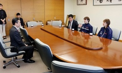 表敬訪問