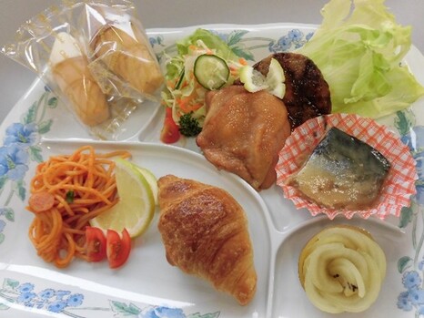 バイキング給食