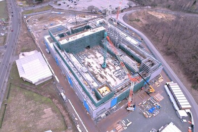 横手体育館建設状況