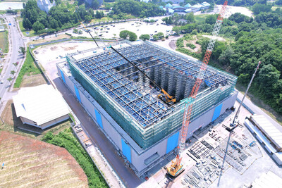 横手体育館建設状況