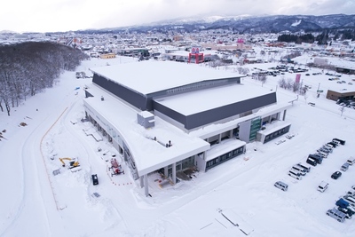 横手体育館建設状況