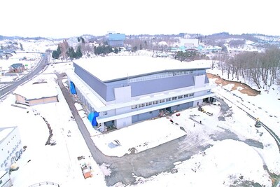 横手体育館建設状況