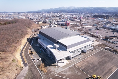 横手体育館建設状況