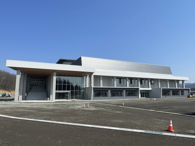横手体育館建設状況