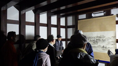 絵画見学の写真