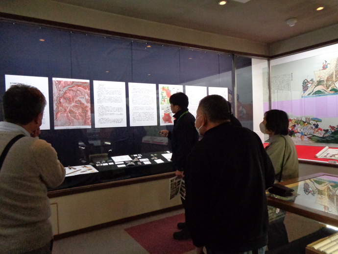 第2回目のギャラリートークの様子