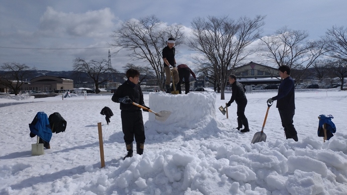 「かまくら作り教室」を開催します!