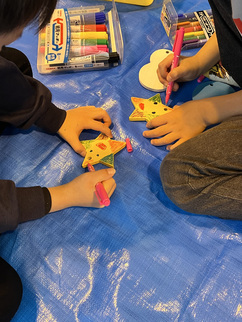 木工オーナメントづくりの様子