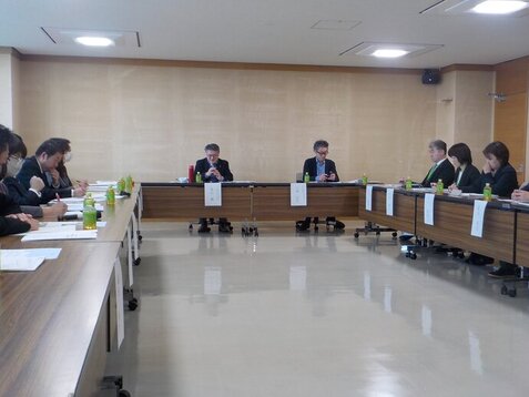 第3回検討会 会議風景