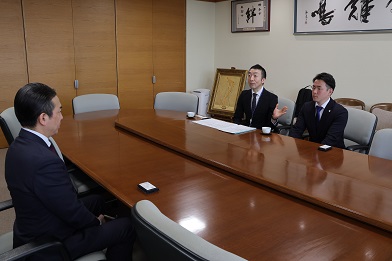 表敬訪問