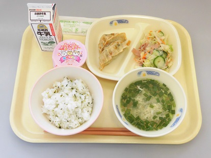4月21日の給食の写真
