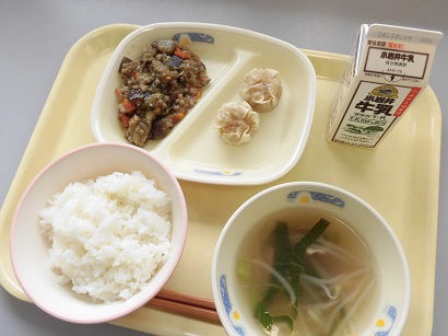 10月6日の給食の写真
