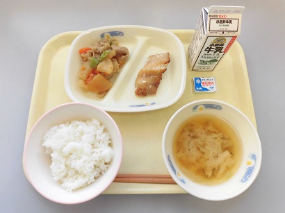 10月7日の給食の写真