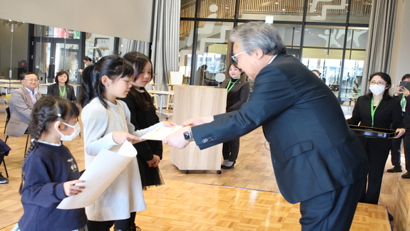 第2回横手市図書館を使った調べる学習コンクール　表彰式