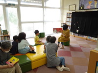 雄物川図書館おはなし会の様子